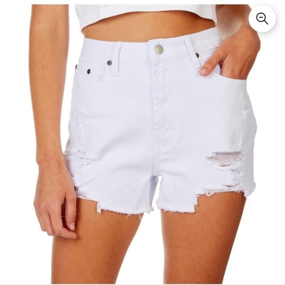 Almost Famous Size 9 Black or White Distressed Denim Shorts Euc - Picture 1 of 6